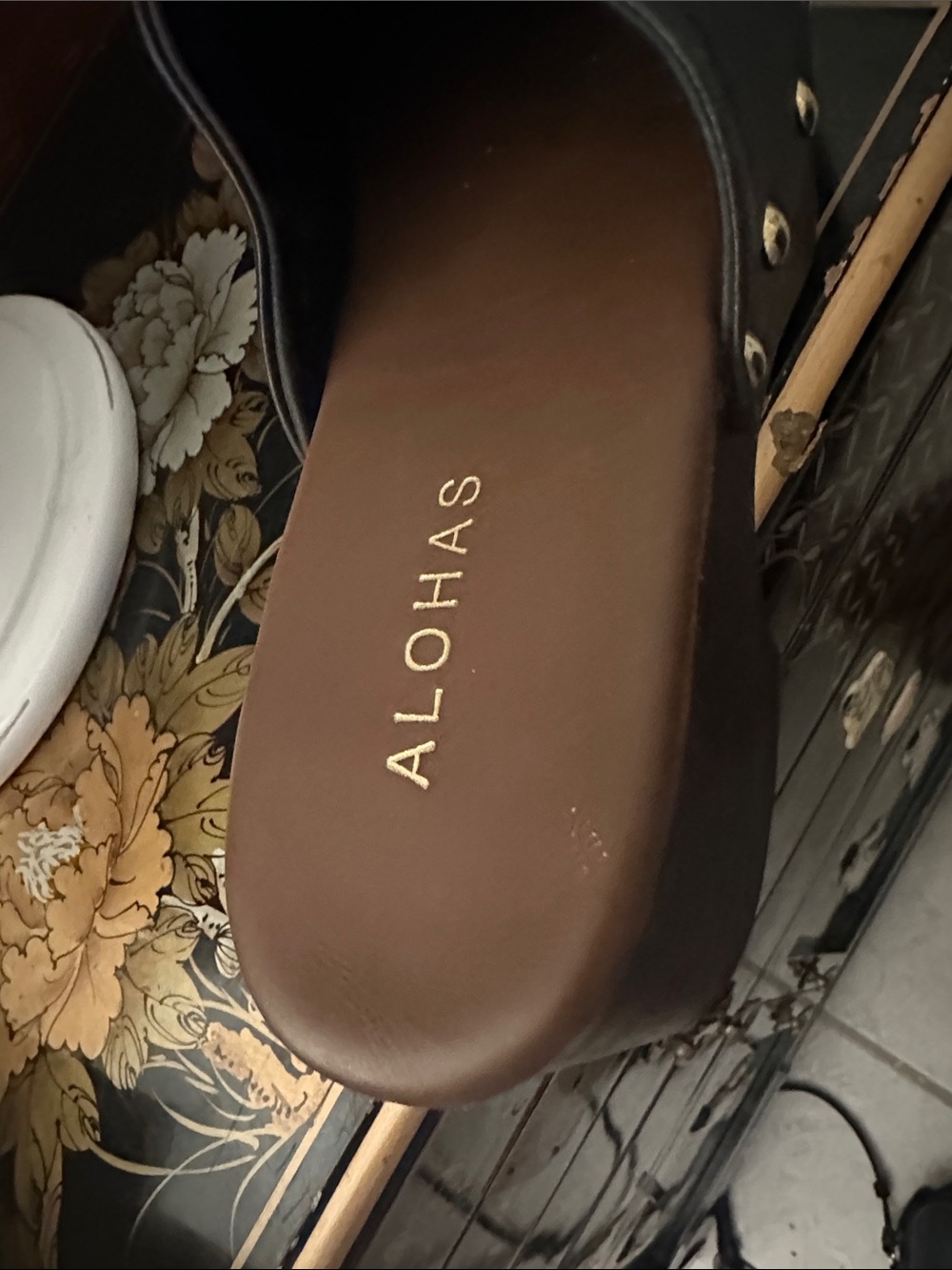 ALOHAS Black Studded Platform Clogs (40) - Picture 2 of 8